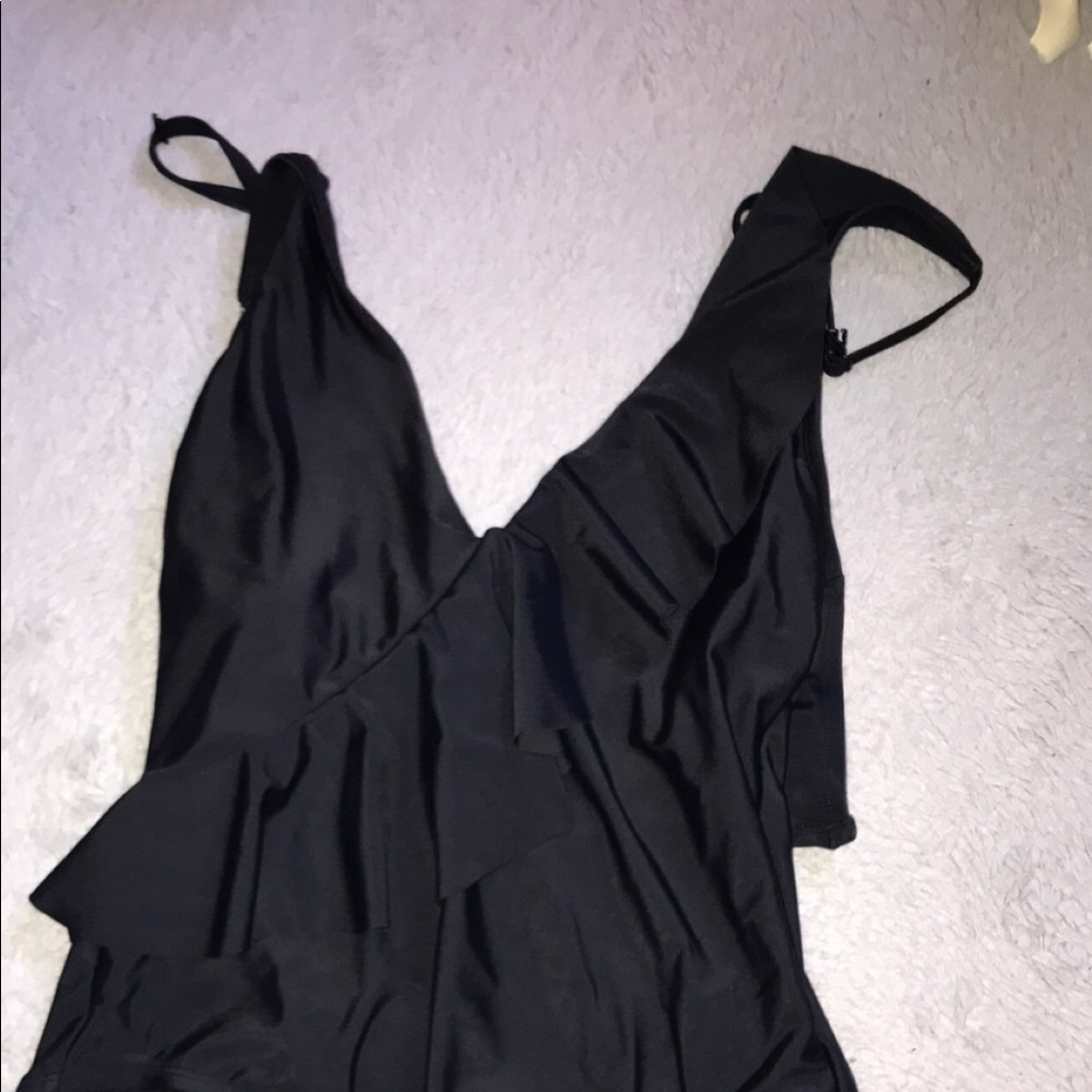 Swim suit
